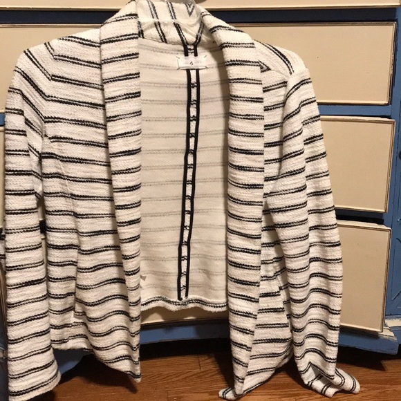 Cardigan - Picture 1 of 1